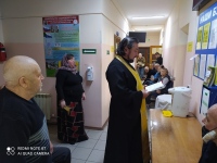 Священник Успенского собора поздравил подопечных Центра социальной адаптации с Рождеством Христовым