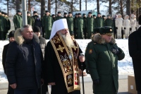 Митрополит Артемий освятил знамя отдельной гвардейской мотострелковой бригады