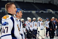 Митрополит Владимир совершил молебен перед началом сезона хоккейного клуба «Амур»
