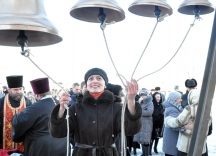 Освящение колоколов для строящегося в п.Корфовский храма. 14 марта 2013 года