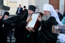 В Хабаровске молитвенно попрощались с чудотворным списком иконы Божией Матери «Казанская». 6 сентября 2024 г