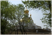 Звонница хабаровского храма прп. Серафима Саровского (17 мая 2008 года)